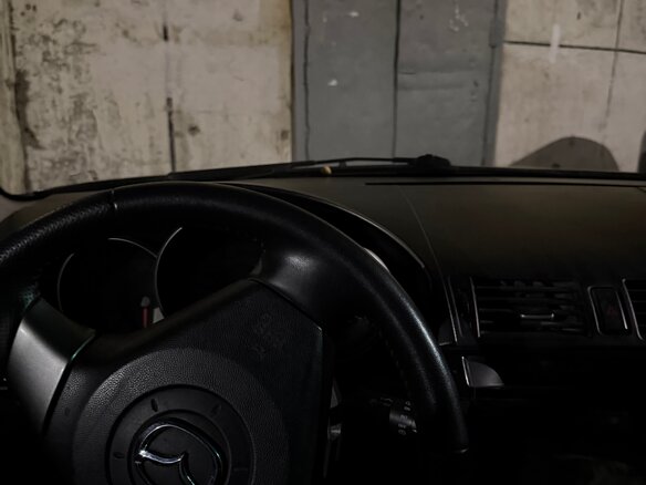 2007 Mazda 3 I (BK) Рестайлинг, чёрный, 259999 рублей - вид 8