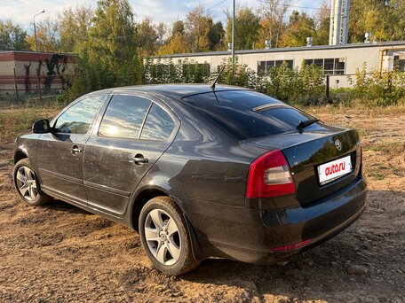 2010 Skoda Octavia II (A5) Рестайлинг, чёрный, 930000 рублей, вид 4