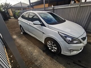 2016 Hyundai Solaris I Рестайлинг, белый, 950000 рублей, вид 1