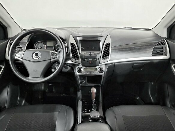 2014 SsangYong Actyon II Рестайлинг, серебристый, 1240000 рублей - вид 4