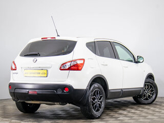 2012 Nissan Qashqai I Рестайлинг, белый, 1119000 рублей, вид 4