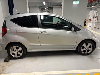 2008 Mercedes-Benz A-Класс 170 II (W169) Рестайлинг, чёрный, 800000 рублей, вид 2