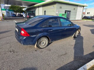 2011 Ford Focus II Рестайлинг, синий, 385000 рублей, вид 4