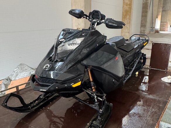 2020 BRP Ski-Doo Summit 850, чёрный, 1350000 рублей - вид 2
