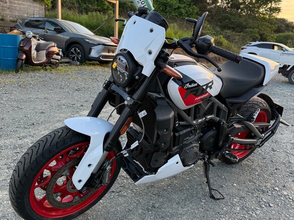 2023 Indian FTR 1200, белый, 1099000 рублей - вид 18