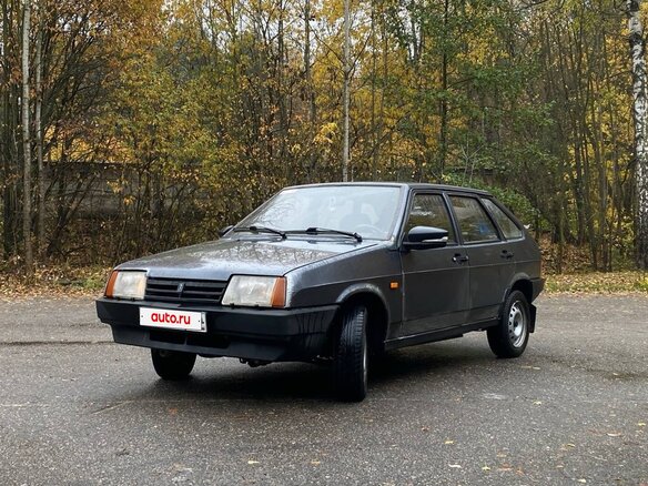 2000 Lada (ВАЗ) 2109, синий, 99000 рублей