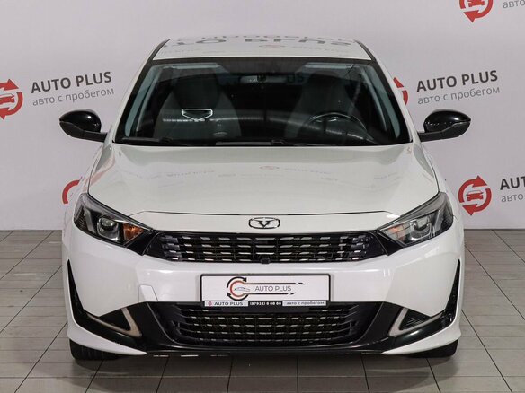 2023 Kaiyi E5, белый, 1150000 рублей - вид 2