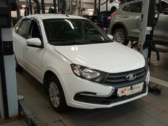 2023 Lada (ВАЗ) Granta I Рестайлинг, белый, 780000 рублей - вид 1