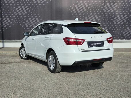 2021 Lada (ВАЗ) Vesta SW I, белый, 1020000 рублей, вид 4