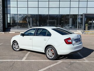 2018 Skoda Rapid I Рестайлинг, белый, 854000 рублей, вид 2