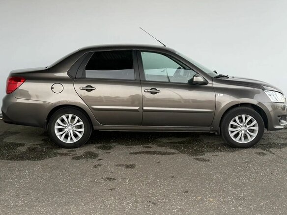 2015 Datsun on-DO I, серый, 345000 рублей - вид 3