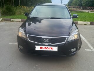 2010 Kia Ceed I Рестайлинг, чёрный, 700000 рублей, вид 1