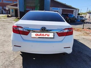 2013 Toyota Camry VII (XV50), белый, 1950000 рублей, вид 4