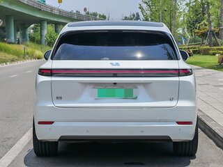 2026 Li Auto (Lixiang) L7 42.8 kWh I Рестайлинг, белый, 6988124 рублей, вид 3