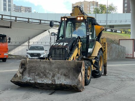 2011 Caterpillar 428, жёлтый, 3675000 рублей, вид 2