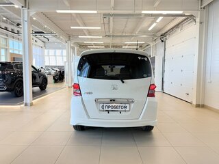 2010 Honda Freed I, белый, 1069000 рублей, вид 5