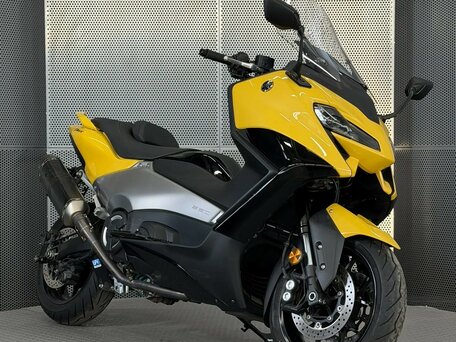 2022 Yamaha TMAX, жёлтый, 1199000 рублей, вид 2
