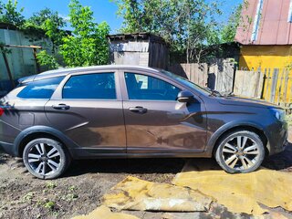 2018 Lada (ВАЗ) Vesta SW Cross I, коричневый, 850000 рублей, вид 5