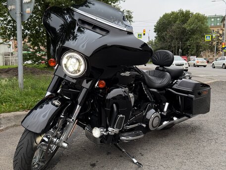 2015 Harley-Davidson CVO, чёрный, 1600000 рублей, вид 4