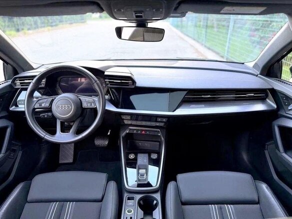2023 Audi A3 Sportback 35 TFSI IV (8Y), зелёный, 2163000 рублей - вид 17