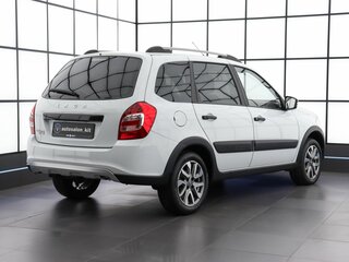 2023 Lada (ВАЗ) Granta Cross Euro-2 I Рестайлинг, белый, 779000 рублей, вид 4