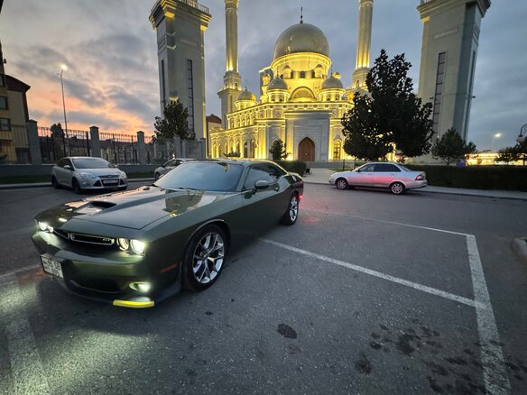 2021 Dodge Challenger III Рестайлинг 2, зелёный, 2150000 рублей