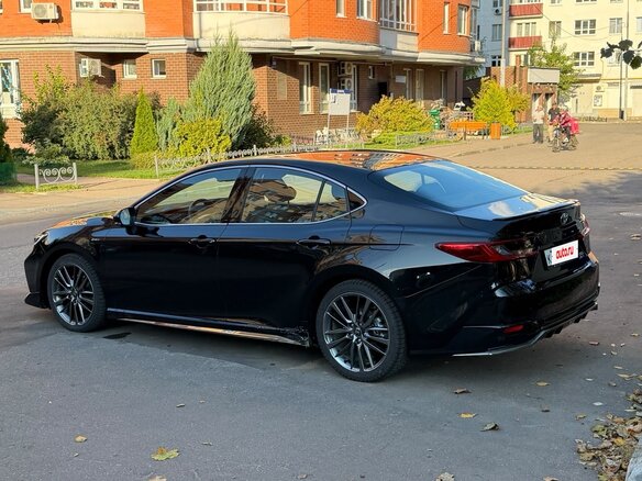 2025 Toyota Camry IX (XV80), чёрный - вид 7