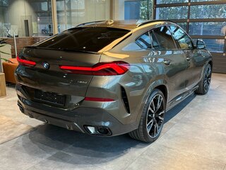 2026 BMW X6 40d III (G06) Рестайлинг, зелёный, 16990000 рублей, вид 3