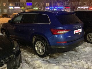 2021 Skoda Kodiaq I, синий, 3000000 рублей, вид 5