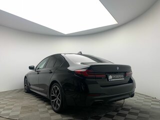 2020 BMW 5 серии 530d xDrive VII (G30/G31/G38) Рестайлинг, чёрный, 5422000 рублей, вид 5