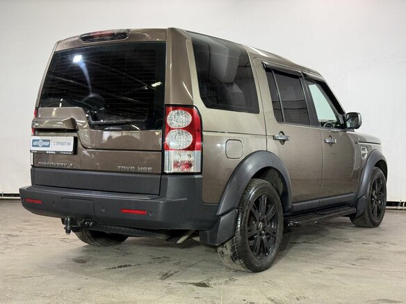 2010 Land Rover Discovery IV, коричневый - вид 4