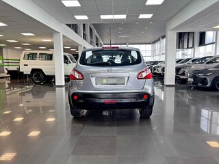 2011 Nissan Qashqai I Рестайлинг, серый, 895000 рублей, вид 4