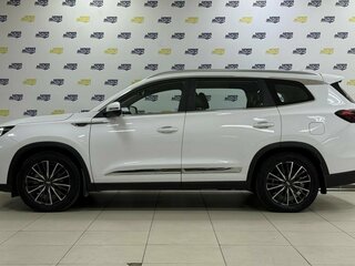 2021 Chery Tiggo 8 Pro I, белый, 1800000 рублей, вид 4