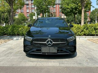 2023 Mercedes-Benz A-Класс 180 Long IV (W177) Рестайлинг, чёрный, 1530000 рублей, вид 2