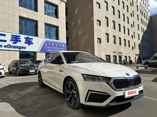 2022 Skoda Octavia IV (A8), белый, 1990060 рублей, вид 1