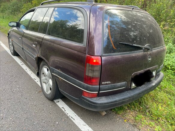 1995 Opel Omega B, пурпурный, 143000 рублей - вид 2