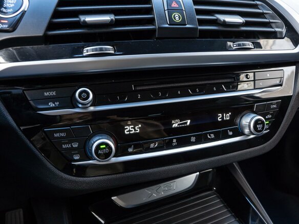 2019 BMW X3 20d xDrive III (G01), серый, 3384500 рублей - вид 16