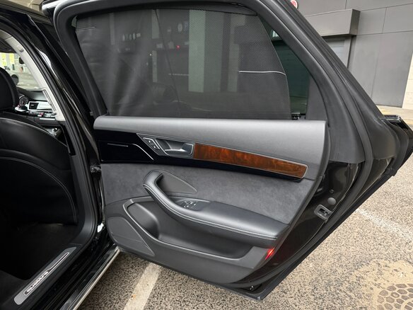 2015 Audi A8 Long III (D4) Рестайлинг, чёрный, 2380000 рублей - вид 15