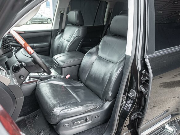 2011 Lexus LX 570 III, чёрный, 2890000 рублей - вид 9