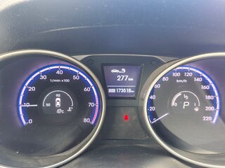 2010 Hyundai ix35 I, серебристый, 1170000 рублей, вид 5