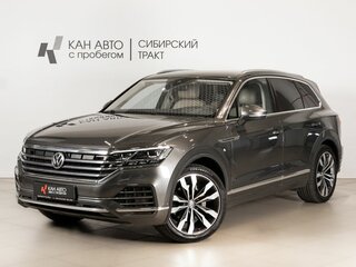 2019 Volkswagen Touareg III, серый, 4829000 рублей, вид 1