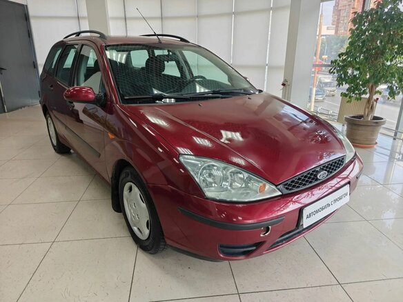 2004 Ford Focus I Рестайлинг, красный, 169000 рублей - вид 2