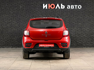 2021 Renault Sandero Stepway II Рестайлинг, красный, 1300000 рублей, вид 5