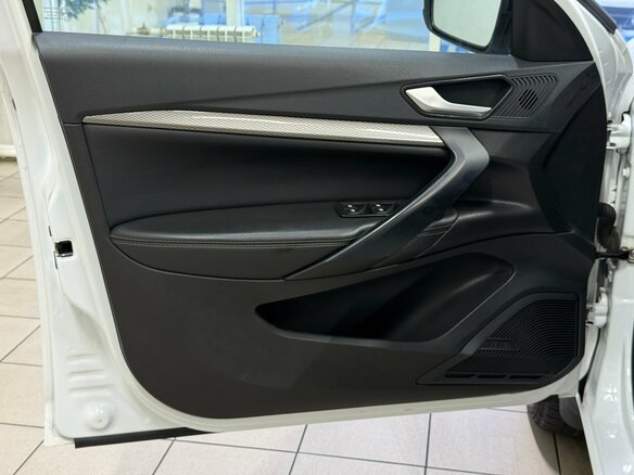 2023 Lada (ВАЗ) Vesta I Рестайлинг (NG), белый - вид 13