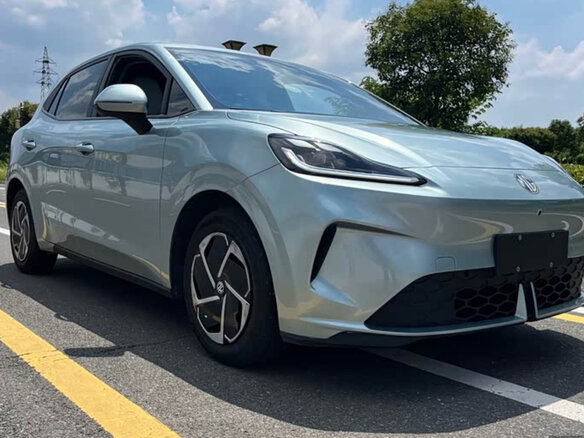 2026 MG 4 EV 42.8 kWh II, голубой, 2030000 рублей - вид 2
