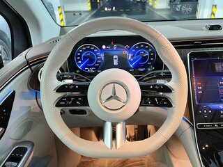 2025 Mercedes-Benz EQE SUV 500, чёрный, 7490070 рублей, вид 4