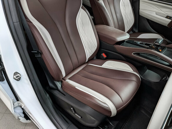 2023 Geely Monjaro I, белый, 3380000 рублей - вид 22