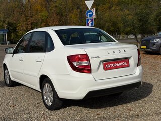 2020 Lada (ВАЗ) Granta I Рестайлинг, белый, 520000 рублей, вид 4