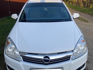 2011 Opel Astra H Рестайлинг, белый, 750000 рублей, вид 3