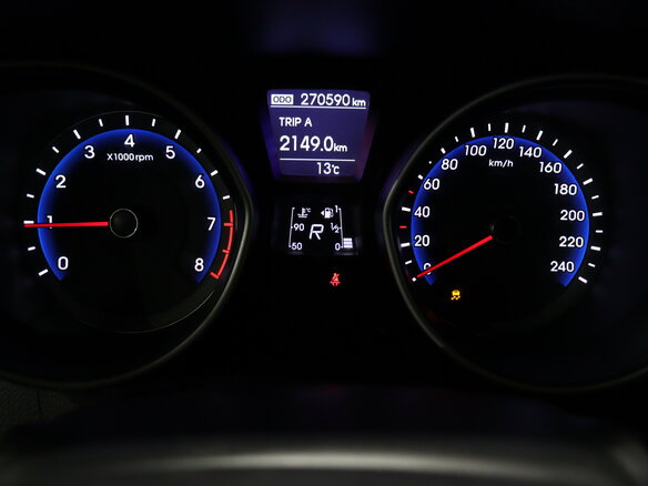 2012 Hyundai i30 II, голубой, 900000 рублей - вид 11